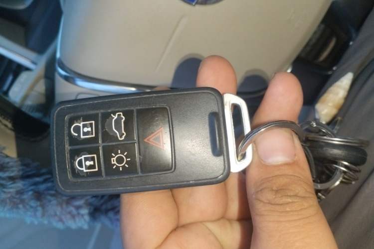 Used Volvo S80L 2014 2.0T T5 Intelligent Luxury Edition Vehicle Key