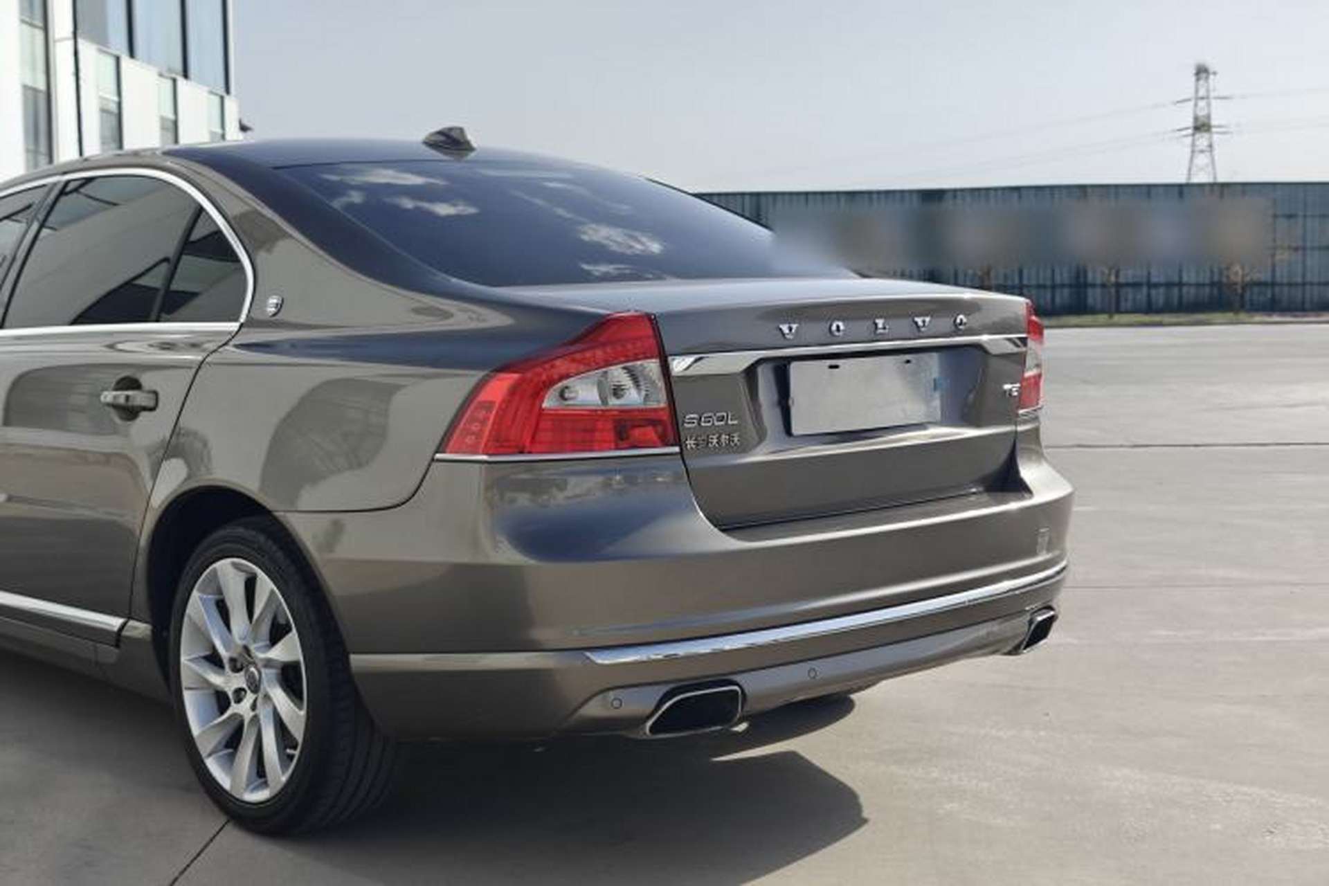 Used Volvo S80L 2014 2.0T T5 Luxury Executive Edition Exterior 4