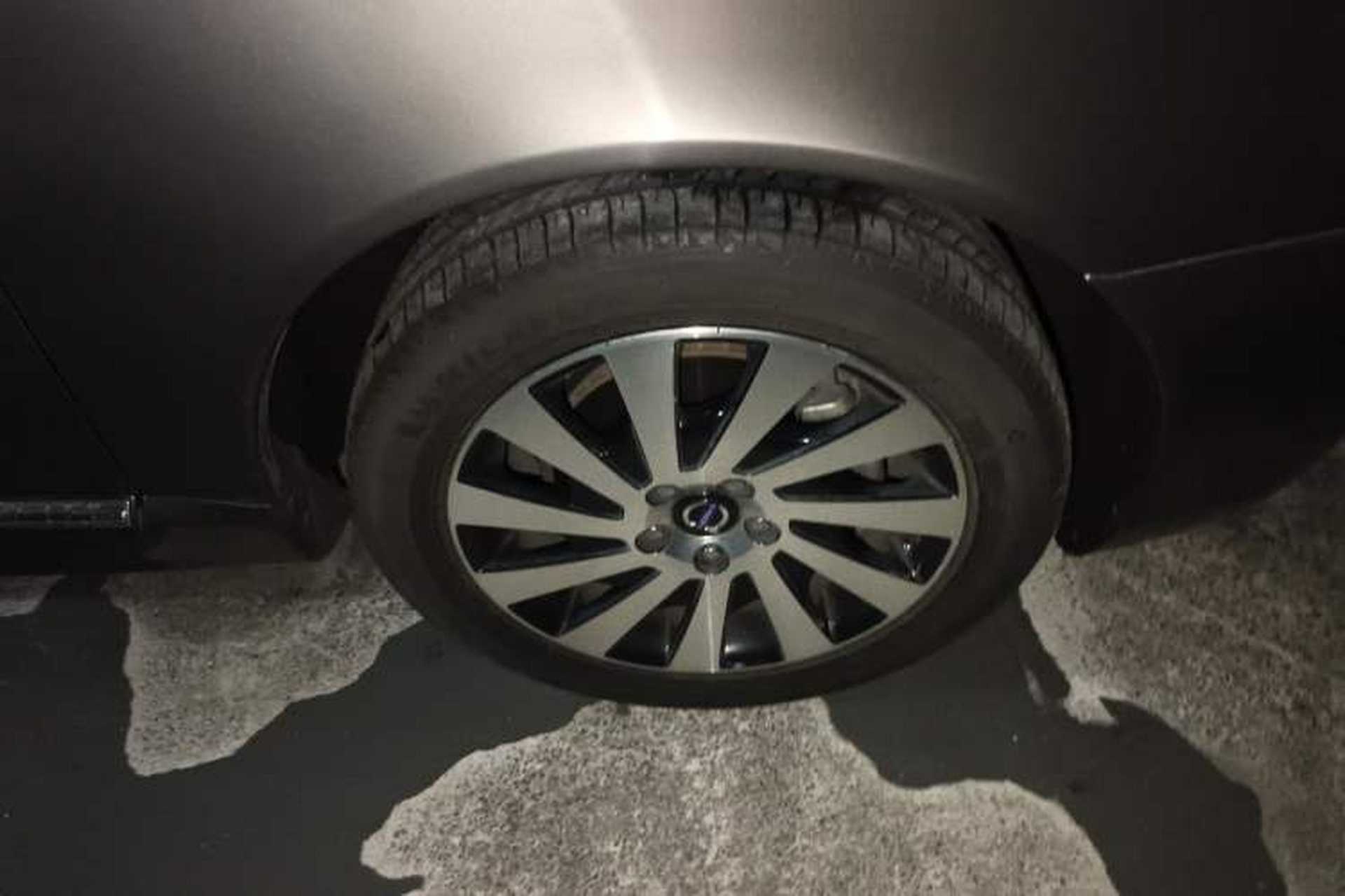 Used Volvo S80L 2014 2.0T T5 Intelligent Luxury Edition Right Front Wheel Hub