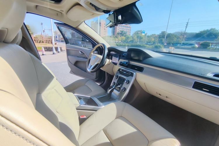 Used Volvo S80L 2014 2.0T T5 Intelligent Luxury Edition Interior 5