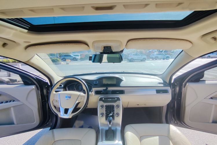 Used Volvo S80L 2014 2.0T T5 Intelligent Luxury Edition Interior 6