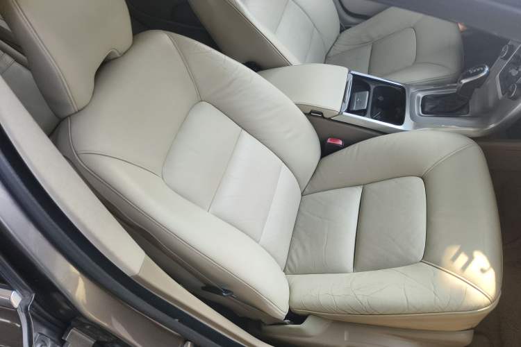 Used Volvo S80L 2014 2.0T T5 Intelligent Luxury Edition Right Front Seat