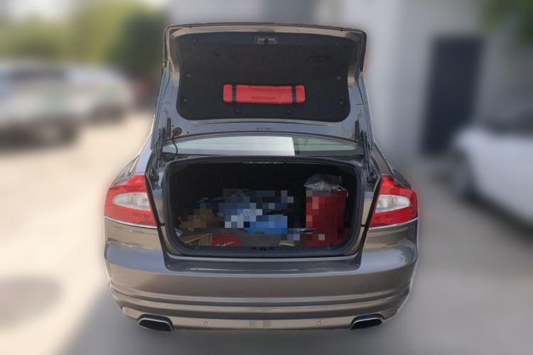 Used Volvo S80L 2014 2.0T T5 Intelligent Luxury Edition Trunk