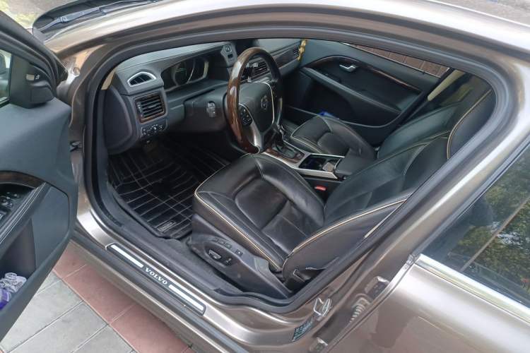 Used Volvo S80L 2014 2.0T T5 Luxury Executive Edition Driver Seat