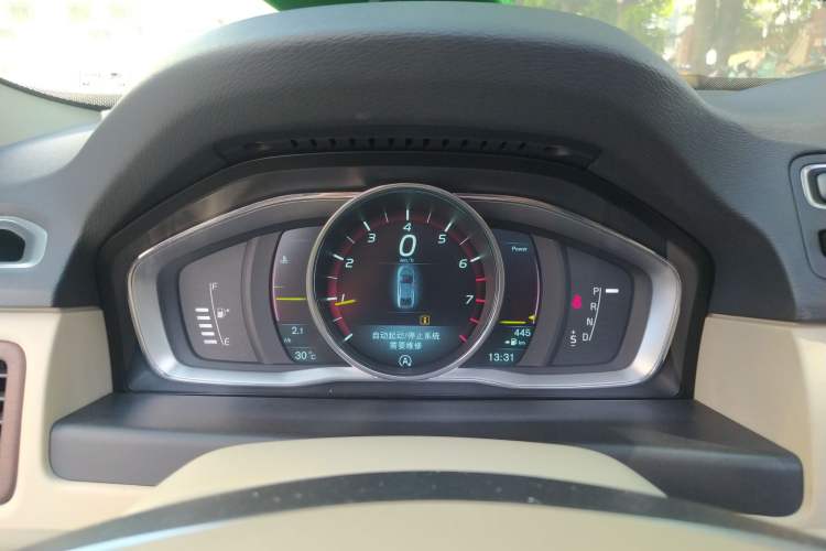 Used Volvo S80L 2014 2.0T T5 Smart Luxury Edition Instrument Cluster