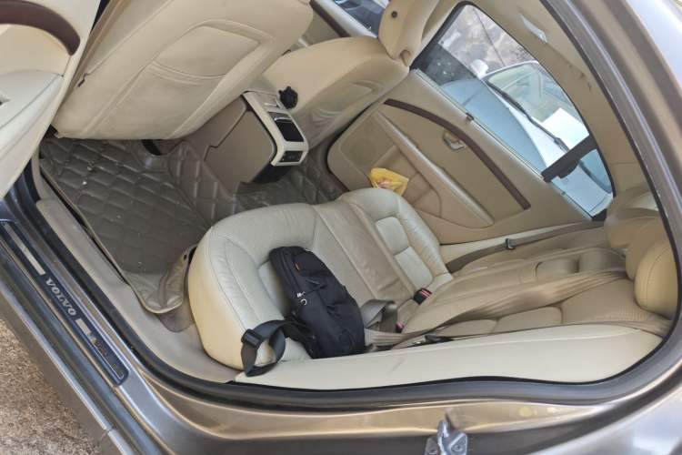 Used Volvo S80L 2014 2.0T T5 Smart Luxury Edition Left Rear Seat