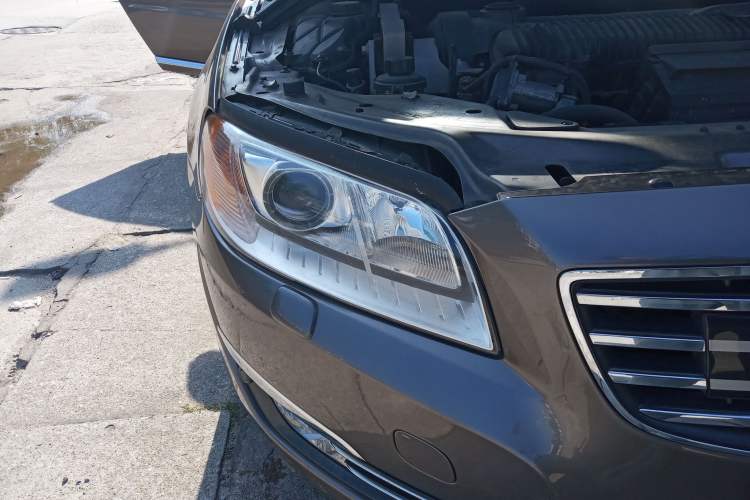 Used Volvo S80L 2014 2.0T T5 Luxury Executive Edition Right Front Headlight