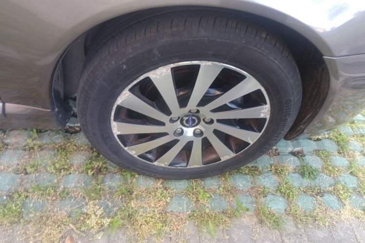Used Volvo S80L 2014 2.0T T5 Intelligent Luxury Edition Right Front Wheel Hub
