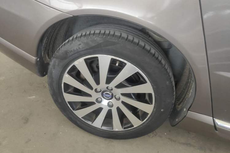 Used Volvo S80L 2014 2.0T T5 Intelligent Luxury Edition Right Rear Wheel Hub