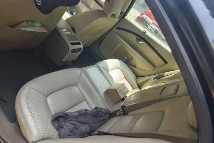 Used Volvo S80L 2014 2.0T T5 Smart Luxury Edition Left Rear Seat