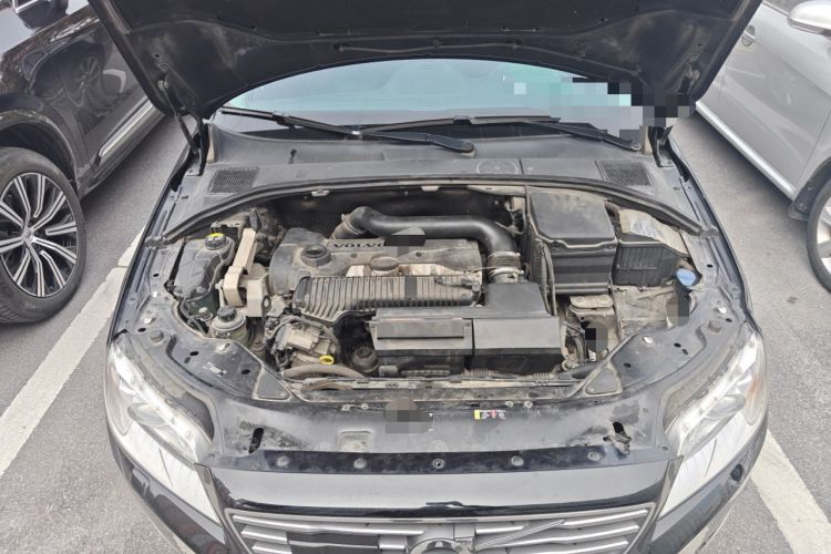 Used Volvo S80L 2015 2.0T T5 Luxury Executive Edition Engine Bay