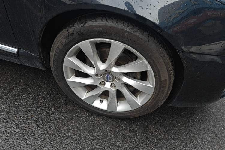 Used Volvo S80L 2015 2.0T T5 Luxury Executive Edition Exterior 4