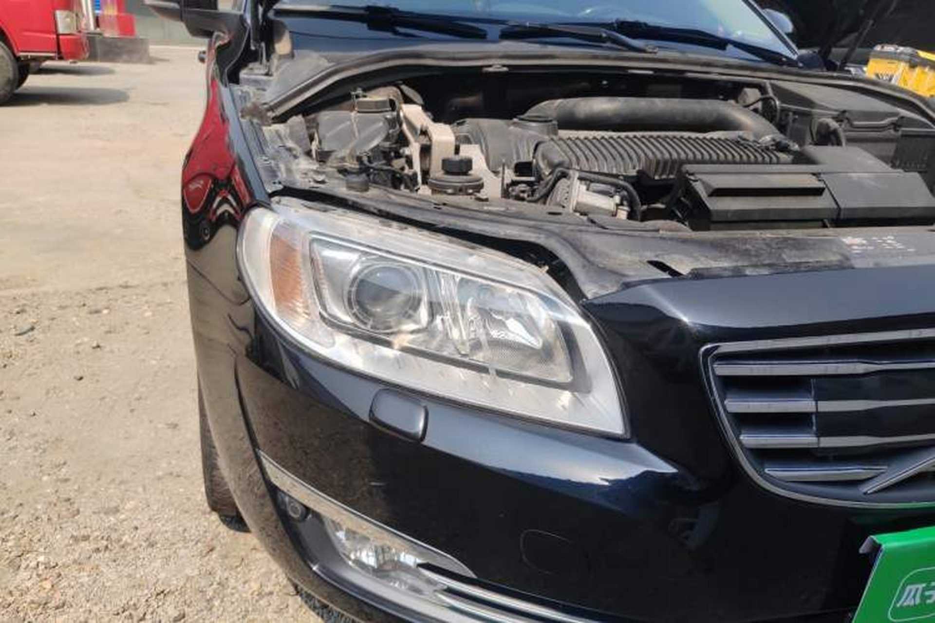 Used Volvo S80L 2015 2.0T T5 Luxury Executive Edition Right Front Headlight