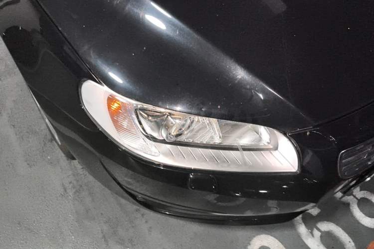Used Volvo S80L 2015 2.0T T5 Smart Edition Right Front Headlight