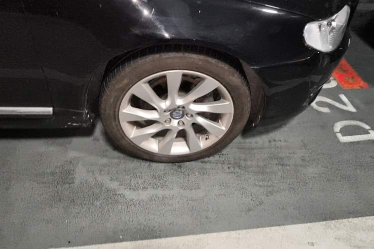 Used Volvo S80L 2015 2.0T T5 Smart Edition Right Front Wheel Hub