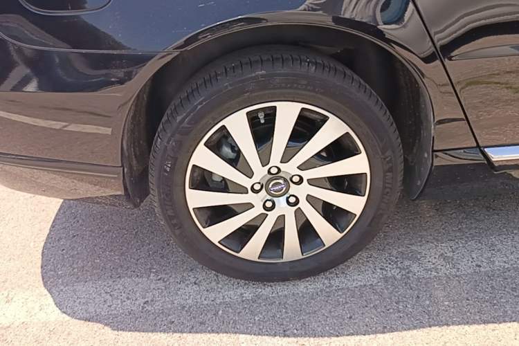 Used Volvo S80L 2015 2.0T T5 Smart Luxury Edition Right Rear Wheel Hub