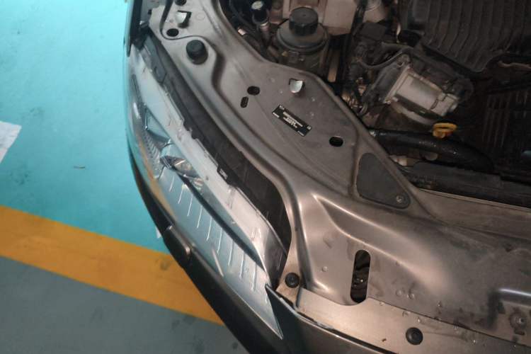 Used Volvo S80L 2015 2.0T T5 Smart Luxury Edition Engine Bay Right