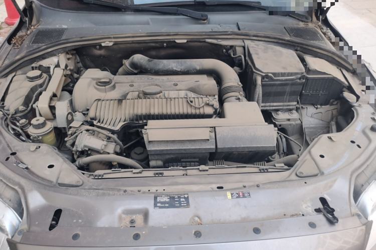 Used Volvo S80L 2015 2.0T T5 Luxury Executive Edition Engine Bay