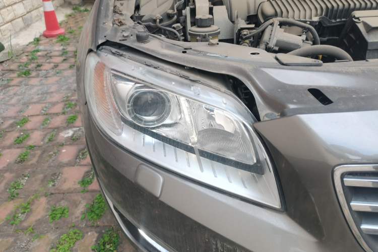 Used Volvo S80L 2015 2.0T T5 Luxury Executive Edition Right Front Headlight