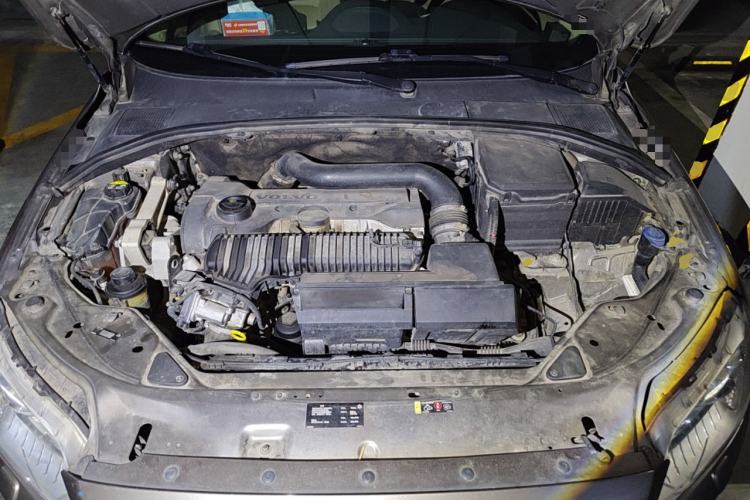 Used Volvo S80L 2015 2.0T T5 Smart Luxury Edition Engine Bay