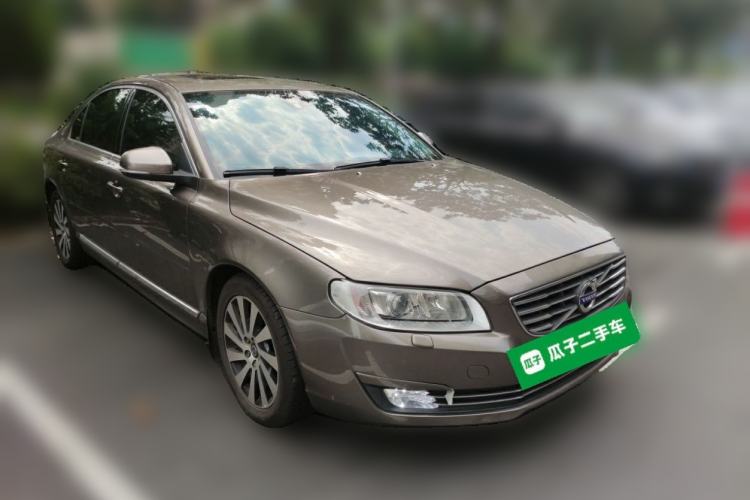 Used Volvo S80L 2015 2.0T T5 Smart Edition Front Right 45 Deg
