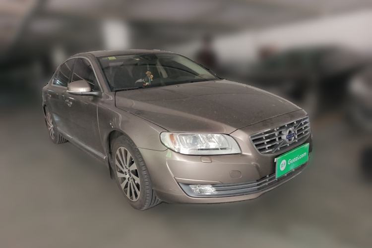 Used Volvo S80L 2015 2.0T T5 Smart Edition Front Right 45 Deg