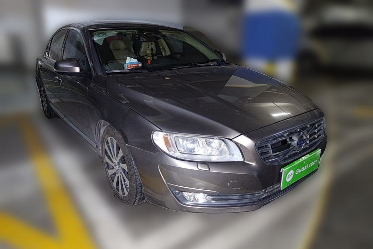 Used Volvo S80L 2015 2.0T T5 Smart Luxury Edition Front Right 45 Deg