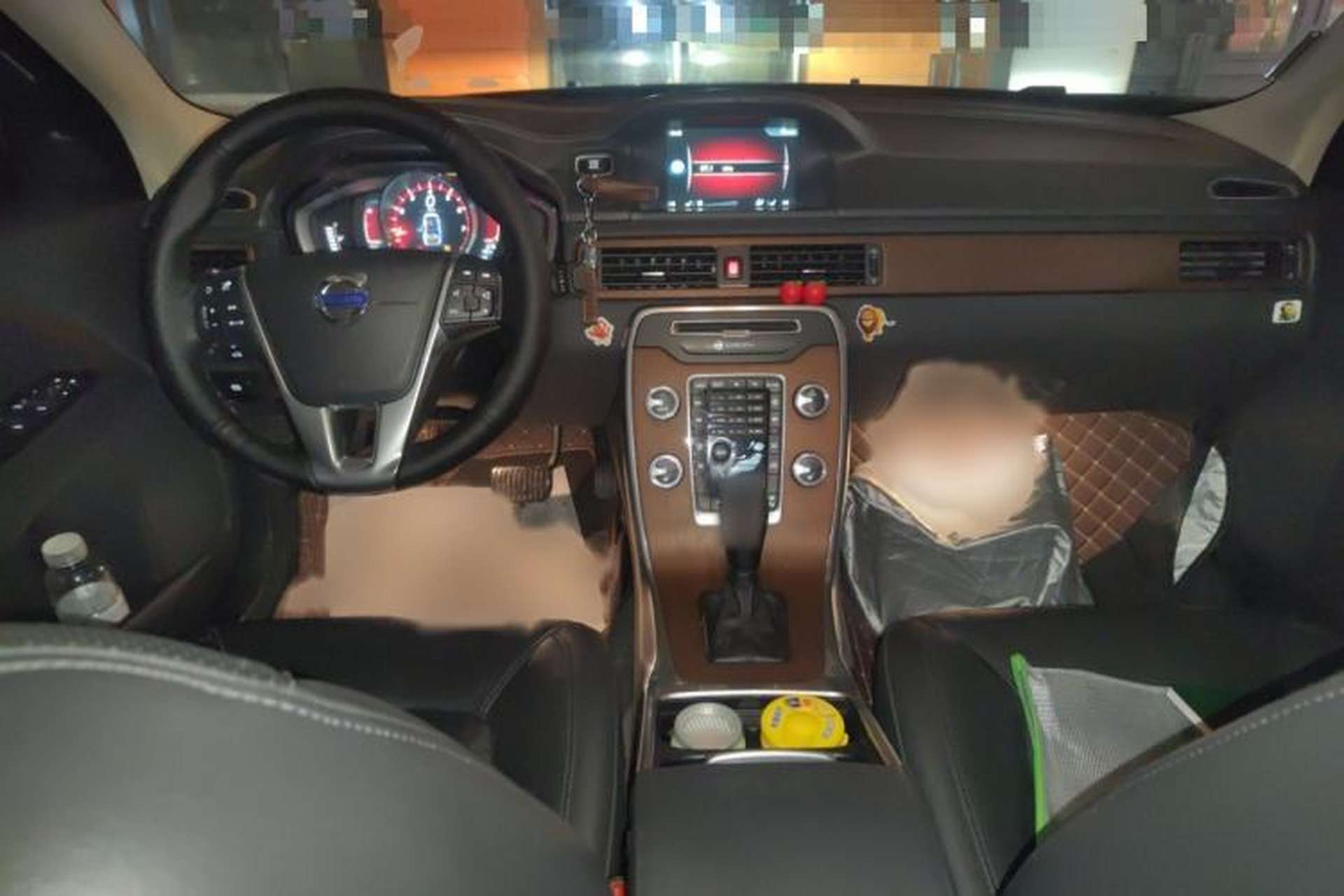 Used Volvo S80L 2015 2.0T T5 Smart Luxury Edition Interior 2