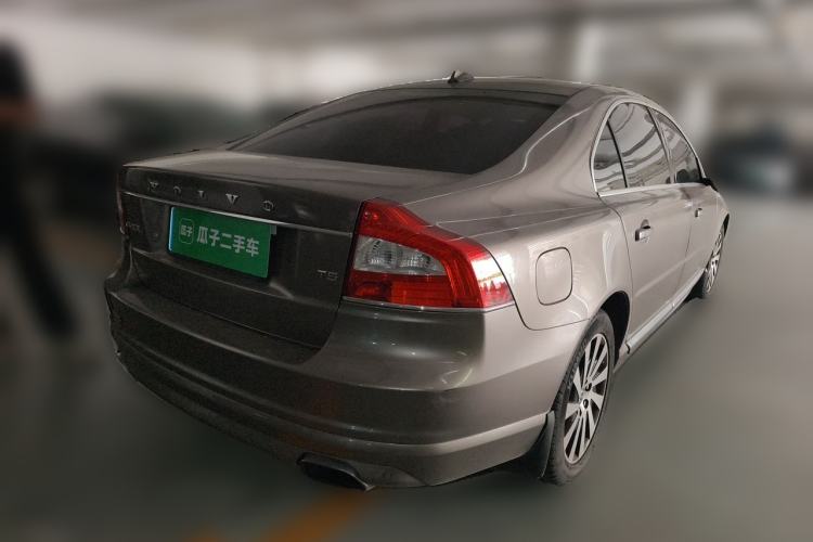 Used Volvo S80L 2015 2.0T T5 Smart Edition Rear Right 45 Deg
