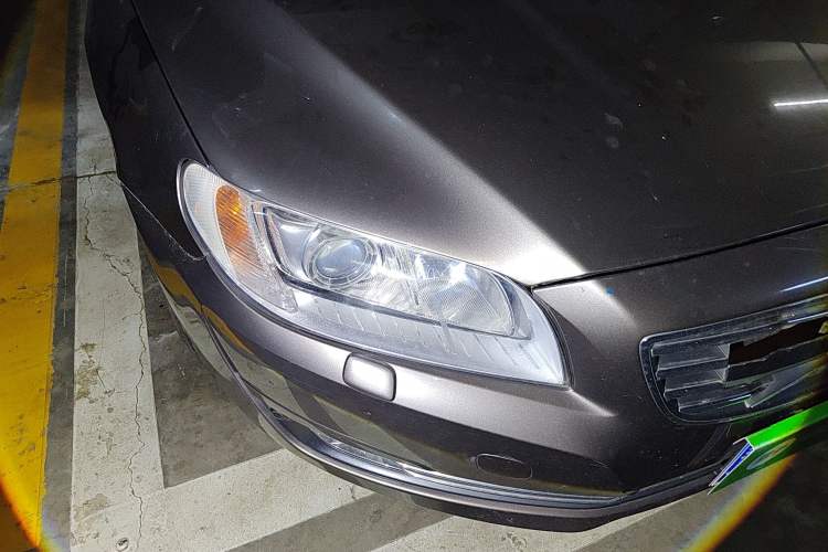 Used Volvo S80L 2015 2.0T T5 Smart Luxury Edition Right Front Headlight