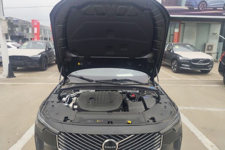 Used Volvo S90 2026 B5 Zhiyi Luxury Edition Engine Bay