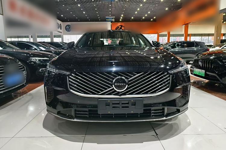 Used Volvo S90 2026 B5 Zhiya Luxury Edition Engine Bay