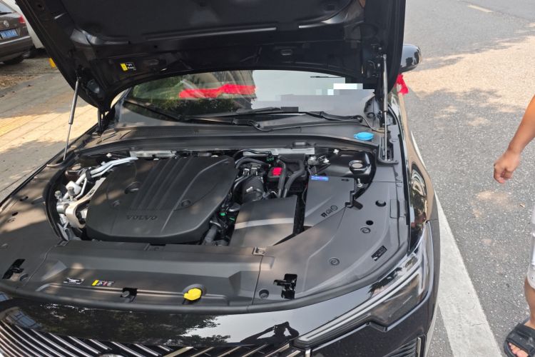 Used Volvo S90 2026 B5 Zhiyuan Luxury Edition Engine Bay Left