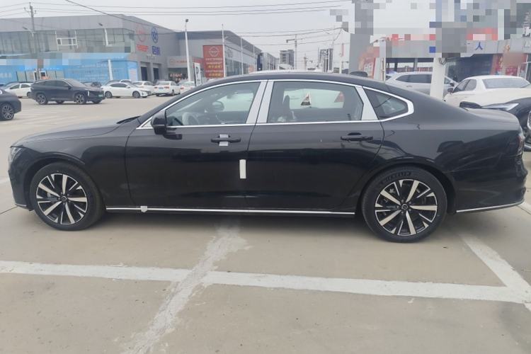 Used Volvo S90 2026 B5 Zhiyi Luxury Edition Exterior 5