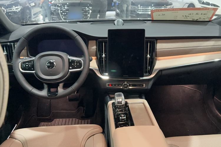 Used Volvo S90 2026 B5 Zhiya Luxury Edition Exterior 5