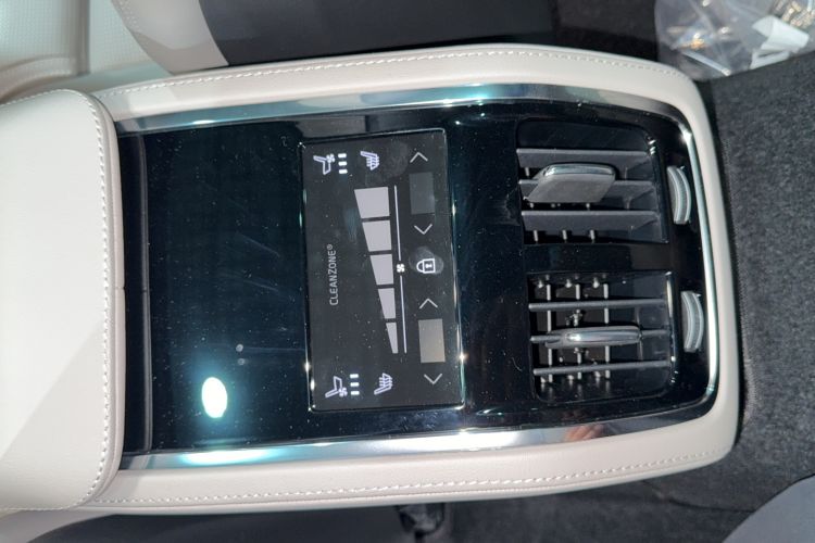 Used Volvo S90 2026 B5 Zhiya Luxury Edition Interior 1