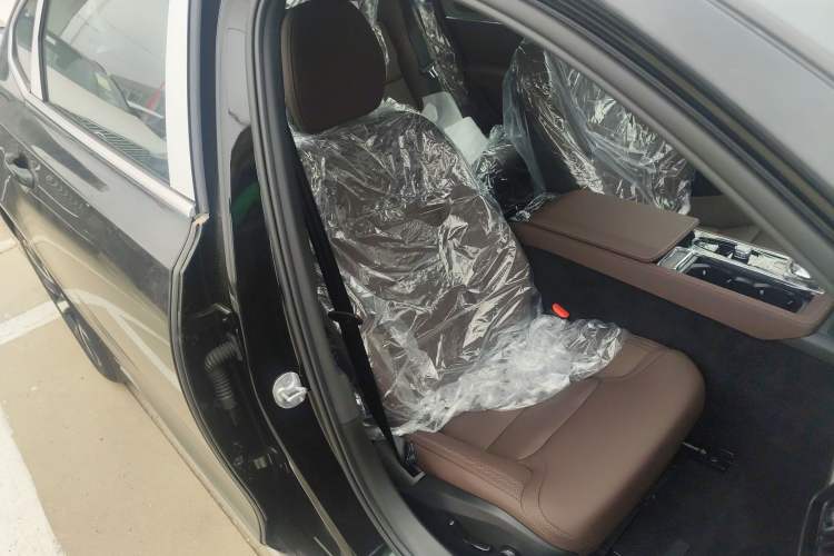 Used Volvo S90 2026 B5 Zhiyi Luxury Edition Right Front Seat