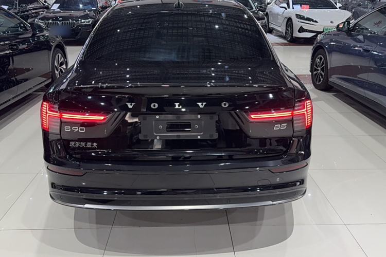 Used Volvo S90 2026 B5 Zhiya Luxury Edition Trunk