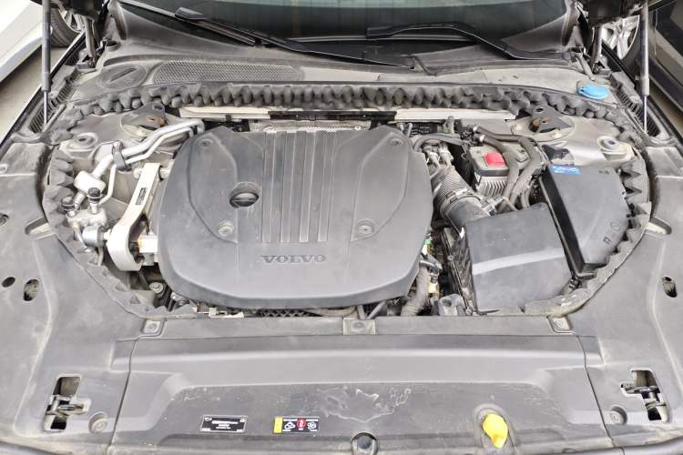 Used Volvo S90 2021 B5 Zhiyuan Luxury Edition Engine Bay