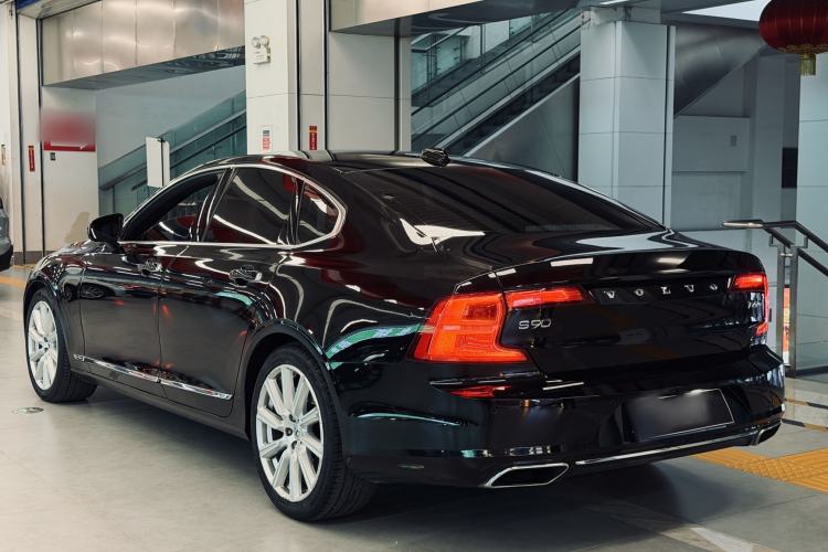 Used Volvo S90 2016 T6 AWD Zhiya Edition Exterior 3
