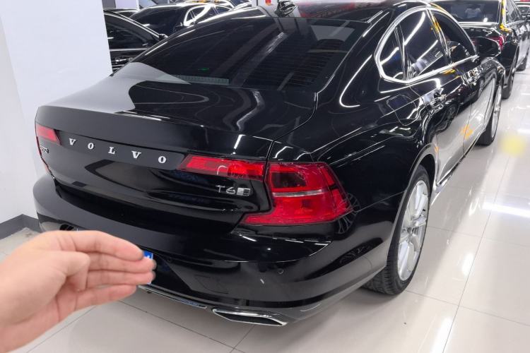 Used Volvo S90 2016 T6 AWD Zhiya Edition Exterior 6