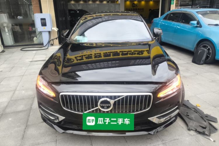 Used Volvo S90 2016 T6 AWD Zhiya Edition Front