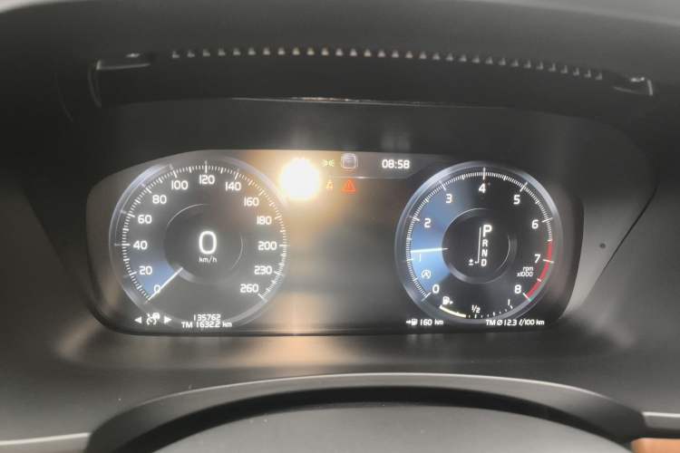 Used Volvo S90 2016 T6 AWD Zhiya Edition Instrument Cluster
