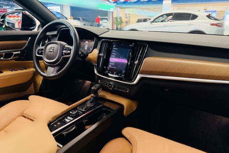 Used Volvo S90 2016 T6 AWD Zhiya Edition Interior 7