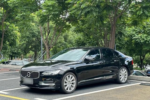 Used Volvo S90 2016 T6 AWD Zhiya Edition