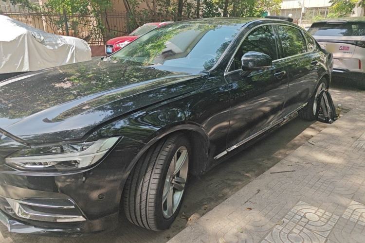 Used Volvo S90 2017 T4 Zhiyi Edition Guazi used car, China used car export, Used car for sale, Used  cars, Cheapest cars for sale