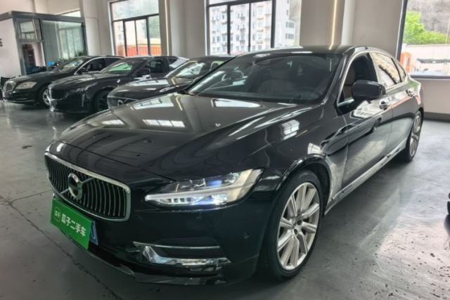 Used Volvo S90 2017 T5 Smart Luxury Edition