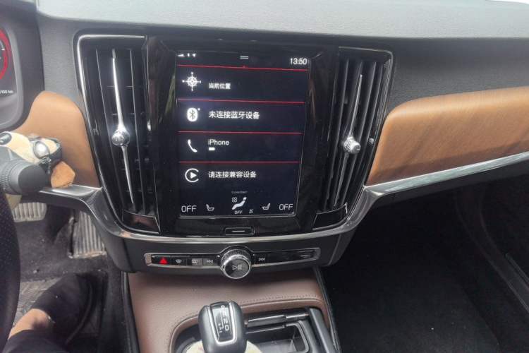 Used Volvo S90 2017 T5 Smart Luxury Edition Audio And AC Panel