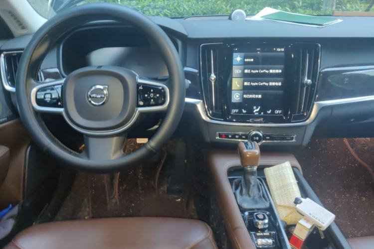 Used Volvo S90 2017 T5 Zhiyuan Edition Center Console