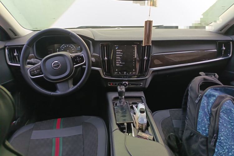 Used Volvo S90 2017 T4 Zhiyuan Edition Center Console